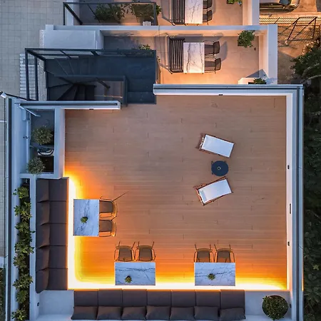 The Meta - Backyard Oasis With Rooftop Access Athens